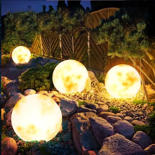 Garden Ball Light