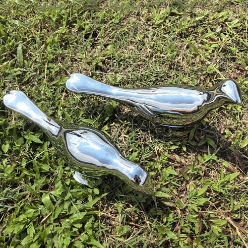 MS-05 Stainless steel pigeon sculpture